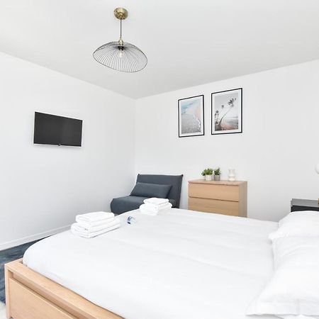 Authentic Apartment - 1Br-4P - La Villette Париж Екстериор снимка